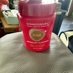 Connoisseurs Fine Jewelry Cleaner - Red Bottle